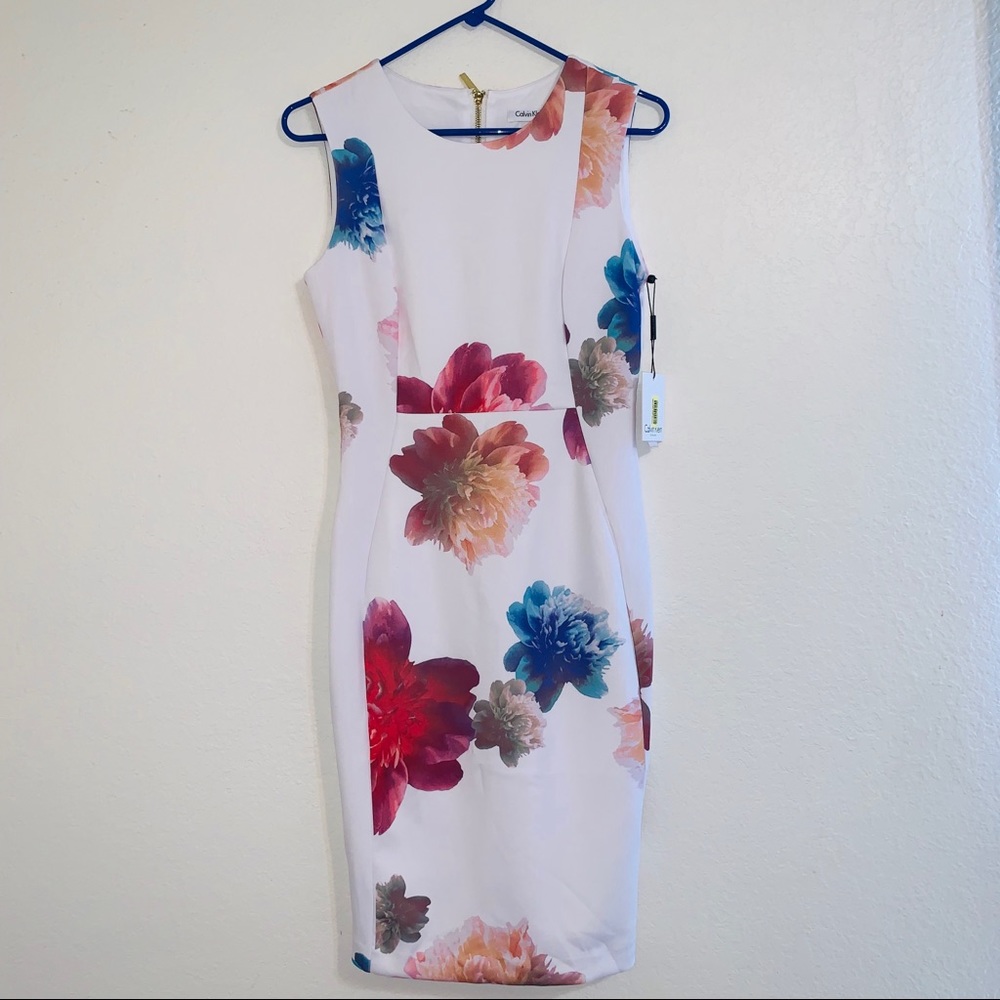 ⭐️NEVER WORN⭐️ CALVIN KLEIN FLORAL DRESS